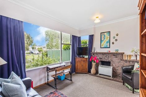 Photo of property in 2 Raphoe Place, Ellerslie, Auckland, 1051