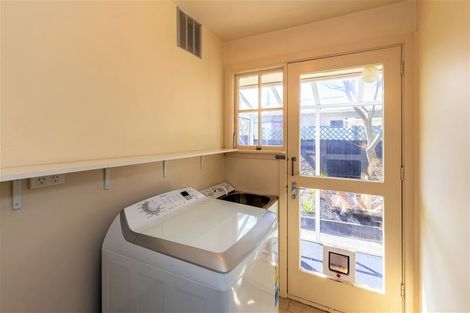 Photo of property in 1/2a Woodbridge Road, Cashmere, Christchurch, 8022