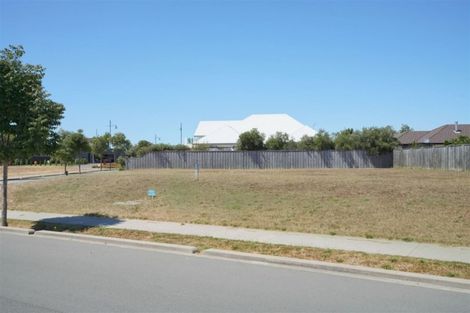 Photo of property in 16 The Esplanade, Pegasus, 7612