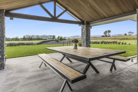 Photo of property in 194 Lake Road, Okoroire, Tirau, 3484