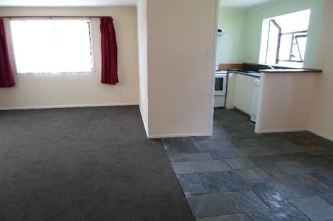 Photo of property in 24 Beaudine Avenue, Glenfield, Auckland, 0629