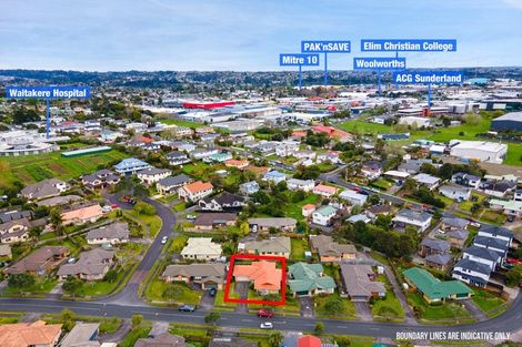 Photo of property in 112 Buscomb Avenue, Henderson, Auckland, 0610