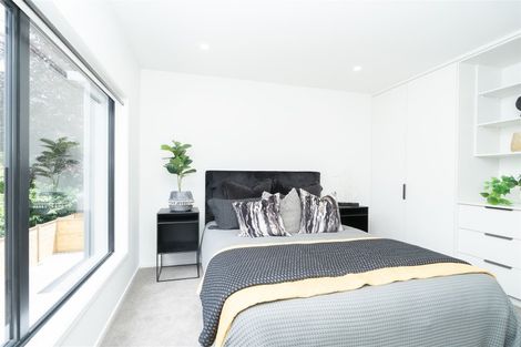 Photo of property in 2/23 Strowan Avenue, Fairfield, Hamilton, 3214