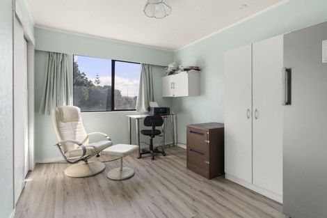 Photo of property in 6 Links Avenue, Mount Maunganui, 3116