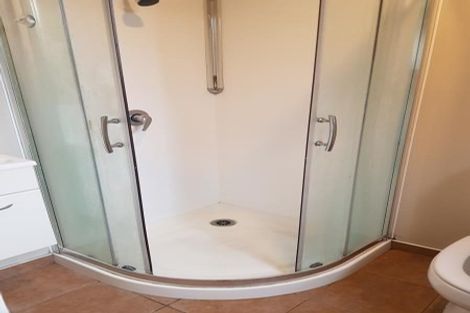 Photo of property in 3a Paeroa Street, Riccarton, Christchurch, 8041