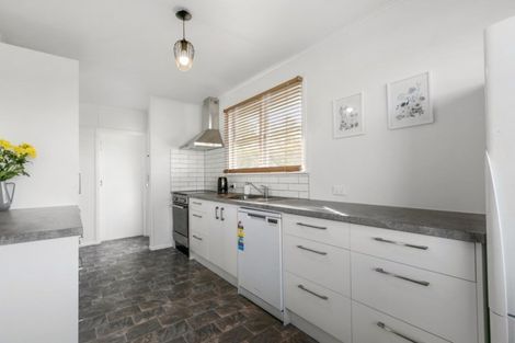 Photo of property in 19 Cherry Blossom Grove, Maungaraki, Lower Hutt, 5010