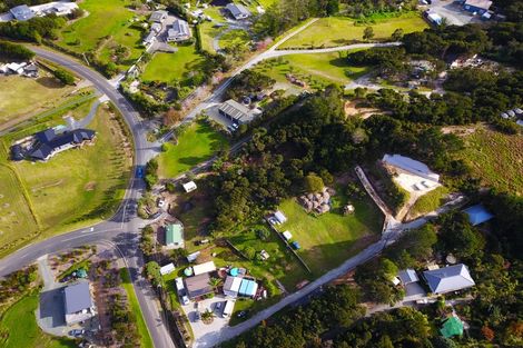Photo of property in 119 Cable Bay Block Road, Cable Bay, 0420