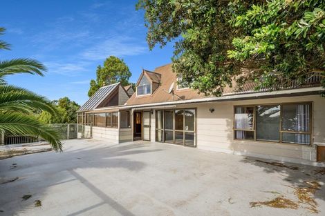 Photo of property in 380 Paremoremo Road, Paremoremo, Auckland, 0632