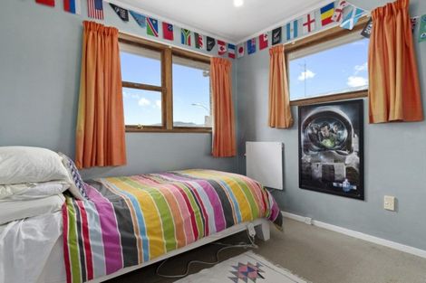 Photo of property in 7 Pennington Place, Welcome Bay, Tauranga, 3112