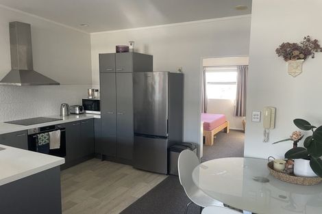 Photo of property in 6/3 Ngahura Street, Eden Terrace, Auckland, 1021