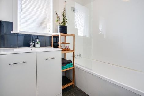 Photo of property in 6 Wordsworth Crescent, Maraenui, Napier, 4110