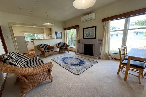 Photo of property in 5 Harbour View Road, Point Chevalier, Auckland, 1022