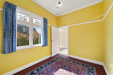 Photo of property in 12 Marsden Avenue, Karori, Wellington, 6012