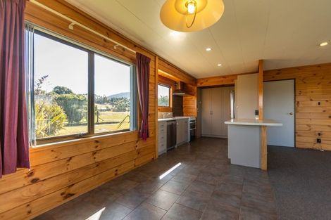Photo of property in 67 Parerohi Grove, Kuratau, Turangi, 3381