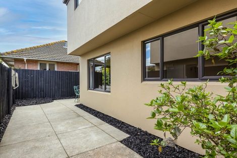 Photo of property in 4/67 Brockworth Place, Riccarton, Christchurch, 8011