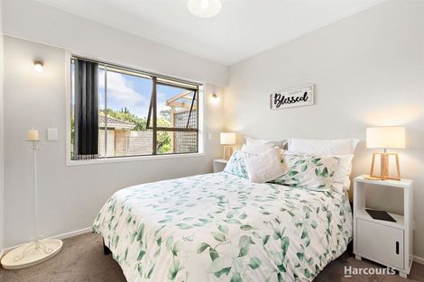 Photo of property in 4 Harbour Crest Drive, Waiuku, 2123