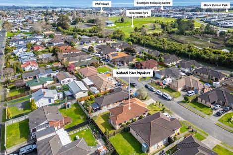 Photo of property in 16 Maadi Place, Papakura, 2110