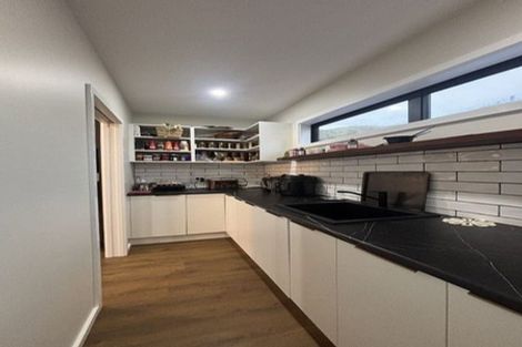 Photo of property in 32 Atherton Terrace, Churton Park, Wellington, 6037