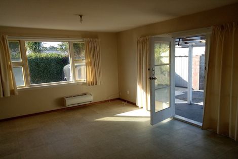 Photo of property in 1/10 Maidstone Road, Ilam, Christchurch, 8041