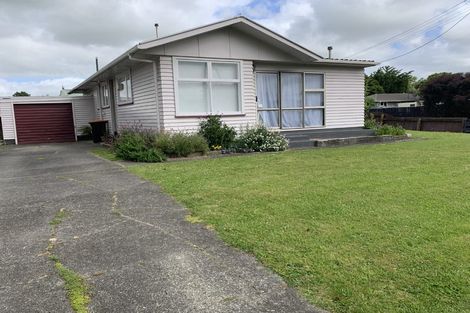 Photo of property in 1 Firth Place, Awapuni, Palmerston North, 4412