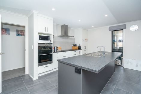 Photo of property in 5 Kimbrae Drive, Rototuna North, Hamilton, 3210