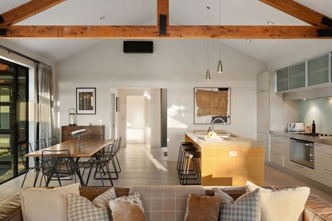 Photo of property in 2 Buckler Court, Jacks Point, Queenstown, 9371