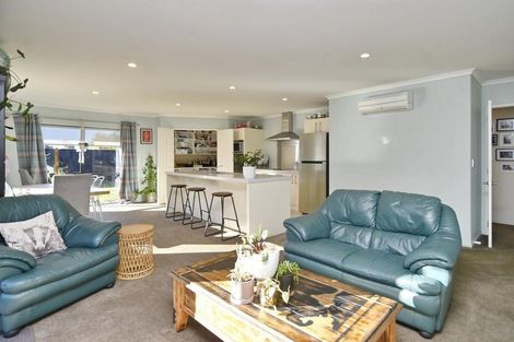 Photo of property in 6 Hampstead Close, Rangiora, 7400