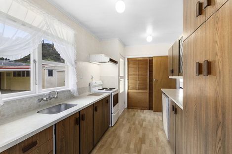 Photo of property in 170 George Street, Stokes Valley, Lower Hutt, 5019