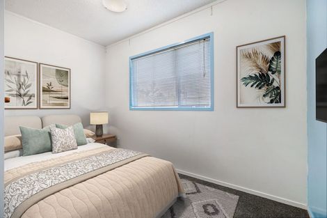 Photo of property in 16 Cockle Place, Stillwater, Silverdale, 0993