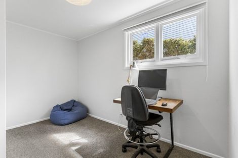 Photo of property in 103 Kenmore Street, Newlands, Wellington, 6037