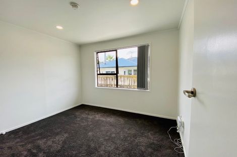 Photo of property in 12 Fourth View Avenue, Beachlands, Auckland, 2018