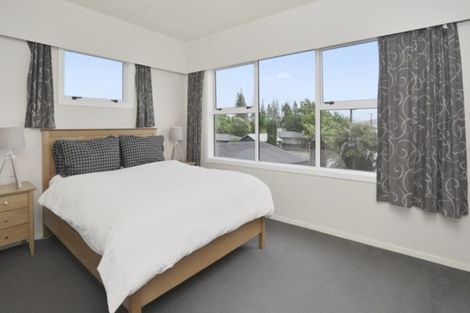 Photo of property in 12 Iles Road, Lynmore, Rotorua, 3010