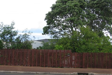 Photo of property in 97 Donovan Street, Blockhouse Bay, Auckland, 0600