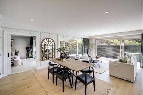 Photo of property in 71 Oak Road, Poraiti, Napier, 4112