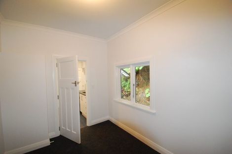 Photo of property in 21 Kotari Road, Days Bay, Lower Hutt, 5013