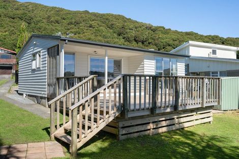 Photo of property in 35 Antrim Crescent, Wainuiomata, Lower Hutt, 5014