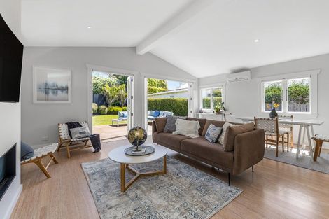 Photo of property in 32 Garnet Road, Westmere, Auckland, 1022