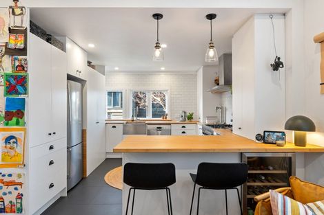 Photo of property in 2 Karamu Street, Ngaio, Wellington, 6035