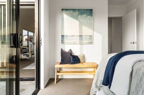 Photo of property in 12a Saint Hill Lane, Havelock North, 4130