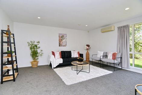 Photo of property in 641 Main North Road, Belfast, Christchurch, 8051