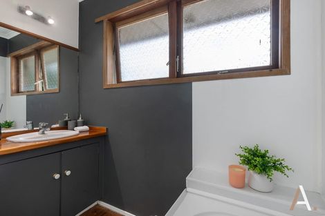 Photo of property in 6 Brough Road, Manurewa East, Auckland, 2102