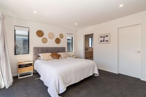 Photo of property in 10 Emma Street, Marshland, Christchurch, 8083