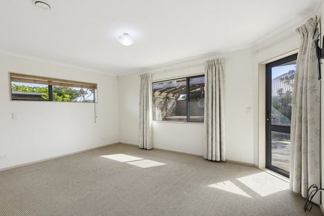 Photo of property in 3 William Noel Place, Waikanae Beach, Waikanae, 5036