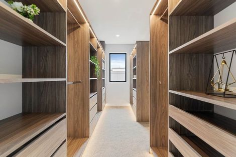 Photo of property in 36 Paparahi Place, Wainui, 0992