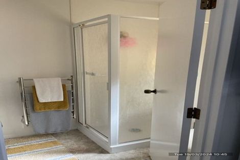 Photo of property in 2/20 Tarnica Road, Northpark, Auckland, 2013