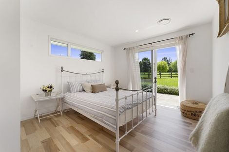 Photo of property in 2 Mercade Close, Stratford, 4332