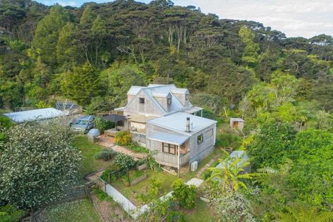 Photo of property in 295 Kanohi Road, Kaukapakapa, 0873