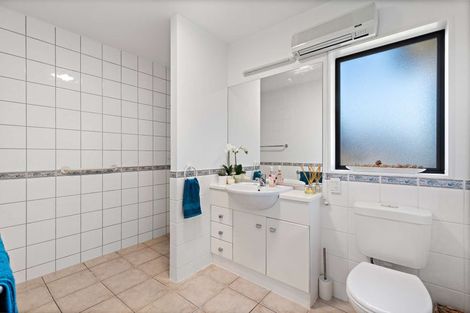 Photo of property in 9/197 Royal Road, Massey, Auckland, 0614