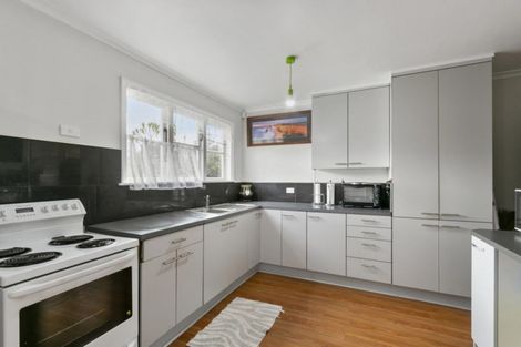 Photo of property in 47 Wellington Road, Wainuiomata, Lower Hutt, 5014