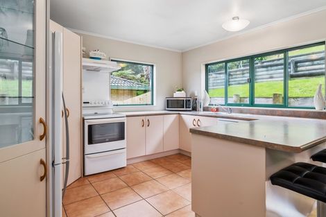 Photo of property in 60 Aquarius Drive, Kawaha Point, Rotorua, 3010